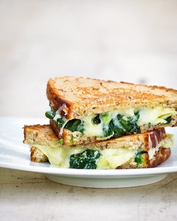 Spinach Artichoke Grilled Cheese: Your Favorite Dip, Now a Meal